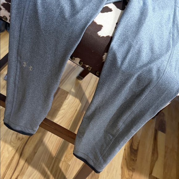 Under Armour Teal Blue Workout Ensemble Gray Capri Ankle Leggings Hoodie - Picture 9 of 11